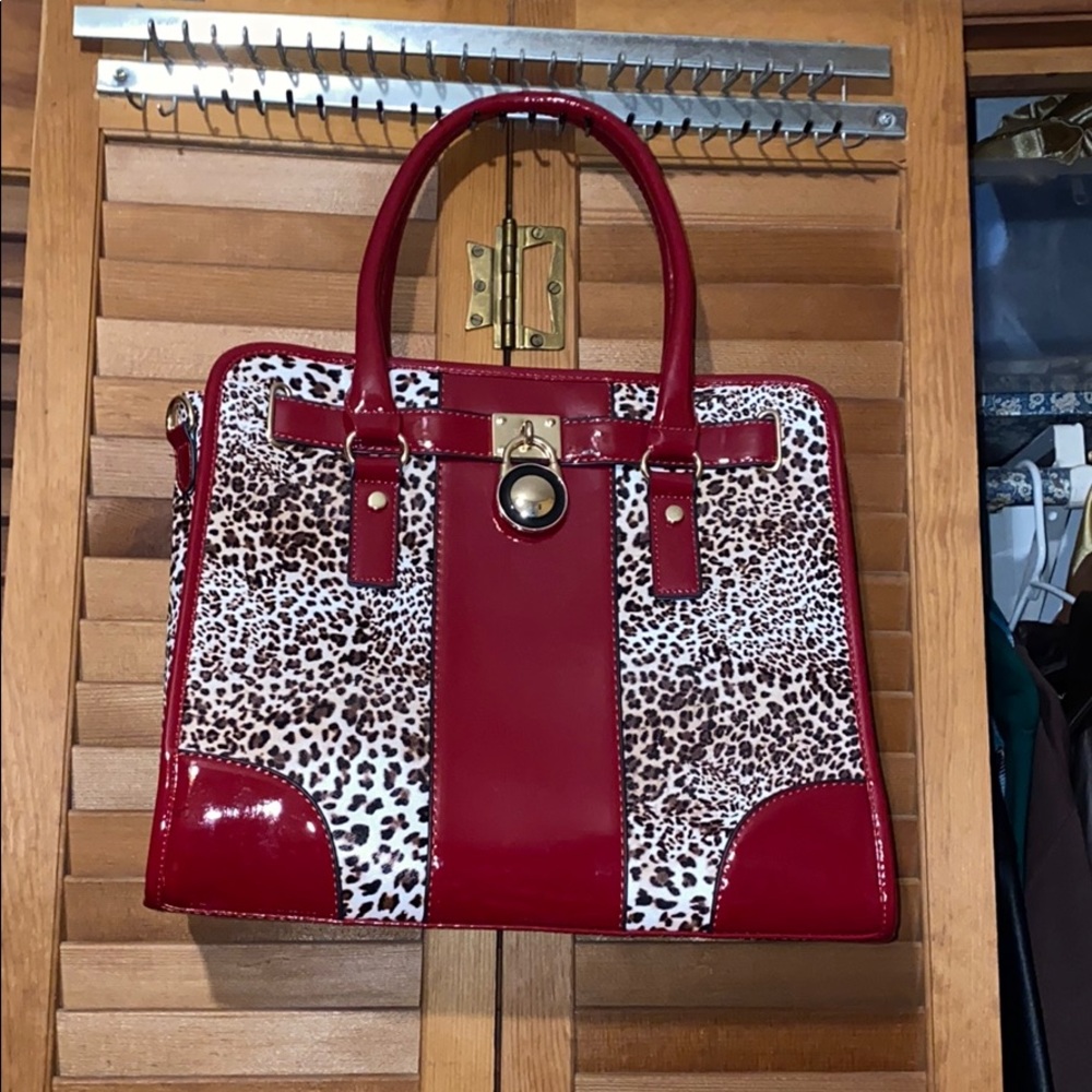 Cheetah purse